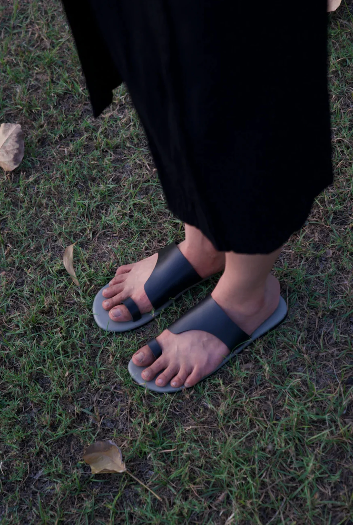 Open Toe Chappals - Image 11