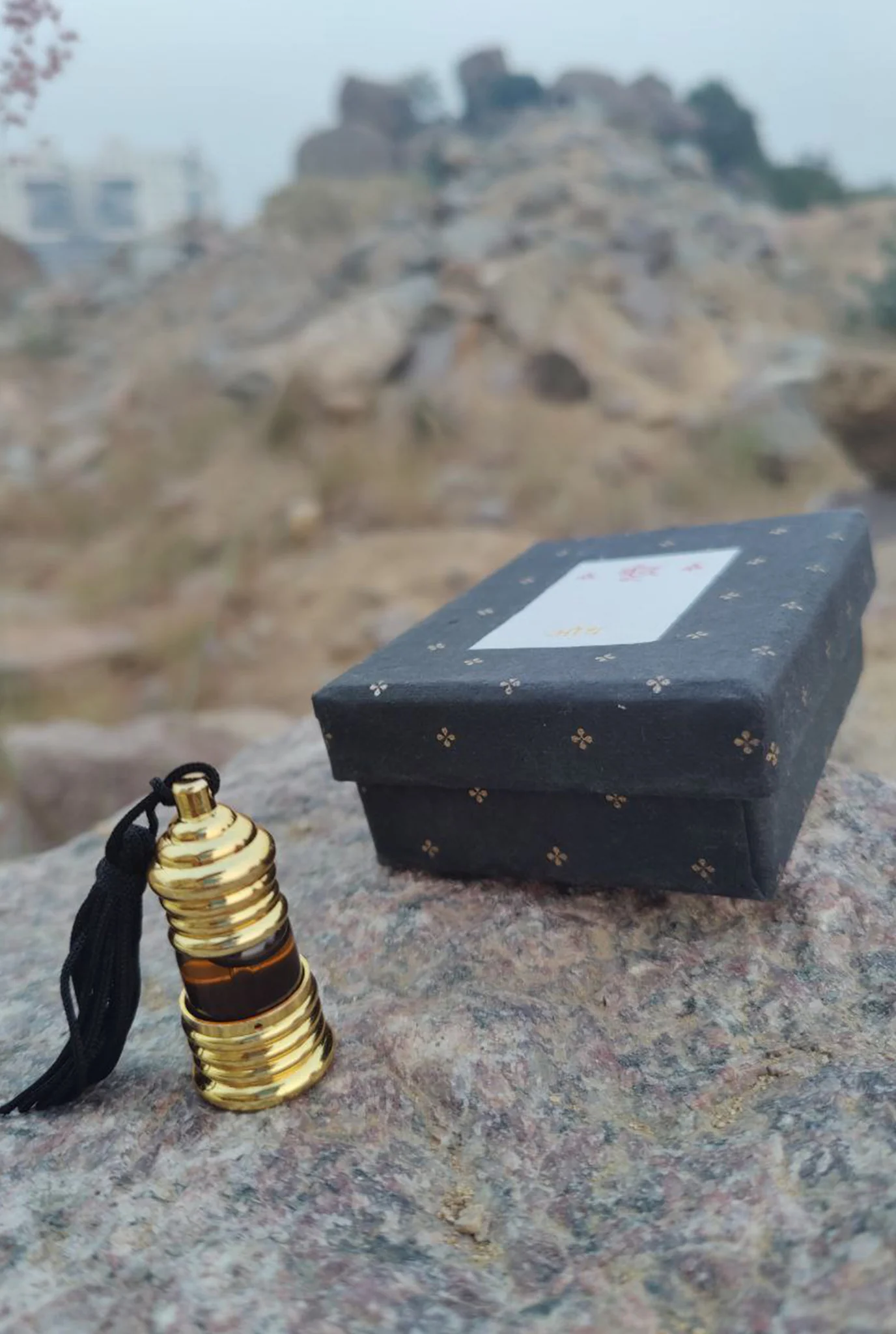 Audh (Agarwood) Fragrance - Image 3