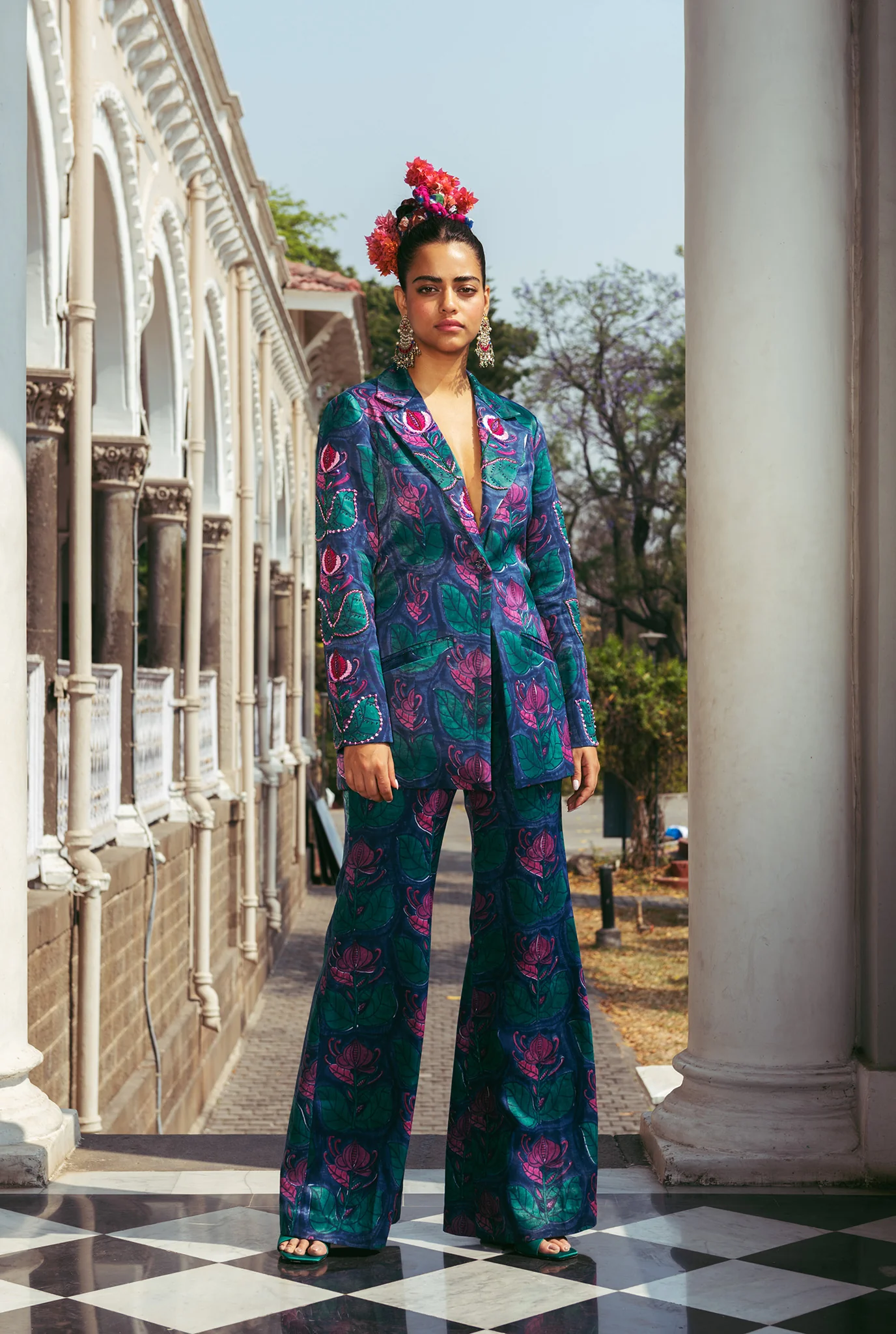 Taragarh Silk Pantsuit - Image 5