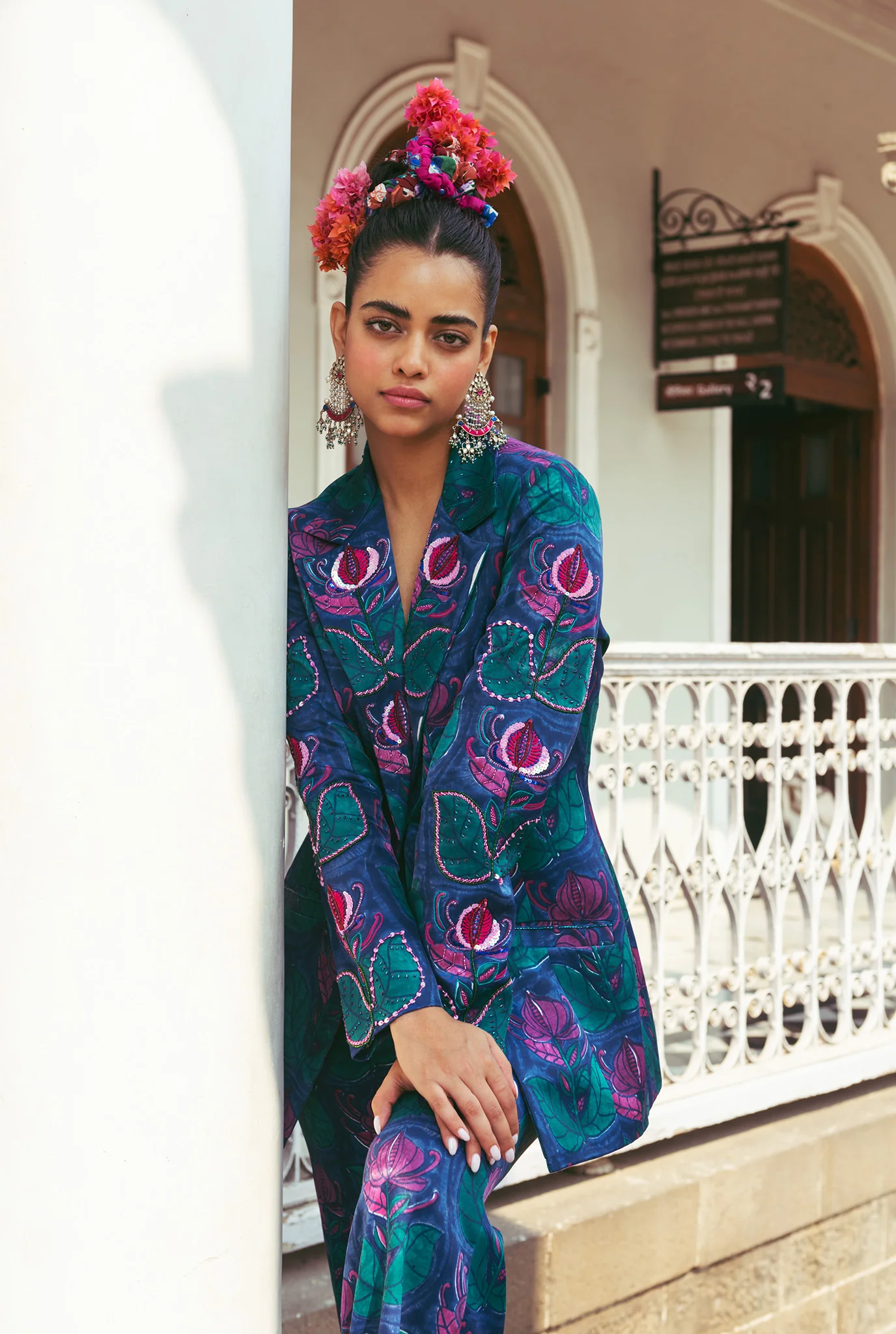 Taragarh Silk Pantsuit - Image 7