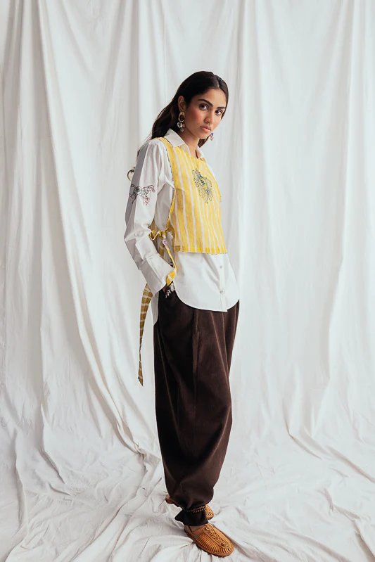 Dhoop Bib - Image 3