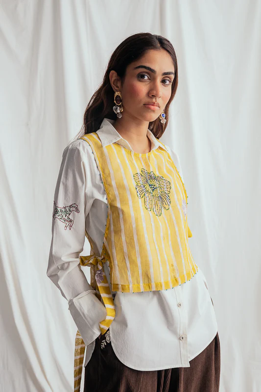 Dhoop Bib - Image 4