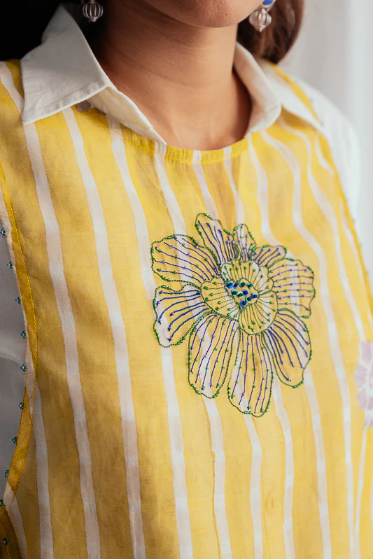 Dhoop Bib - Image 5