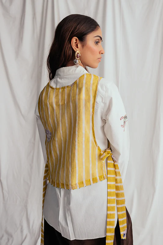 Dhoop Bib - Image 6