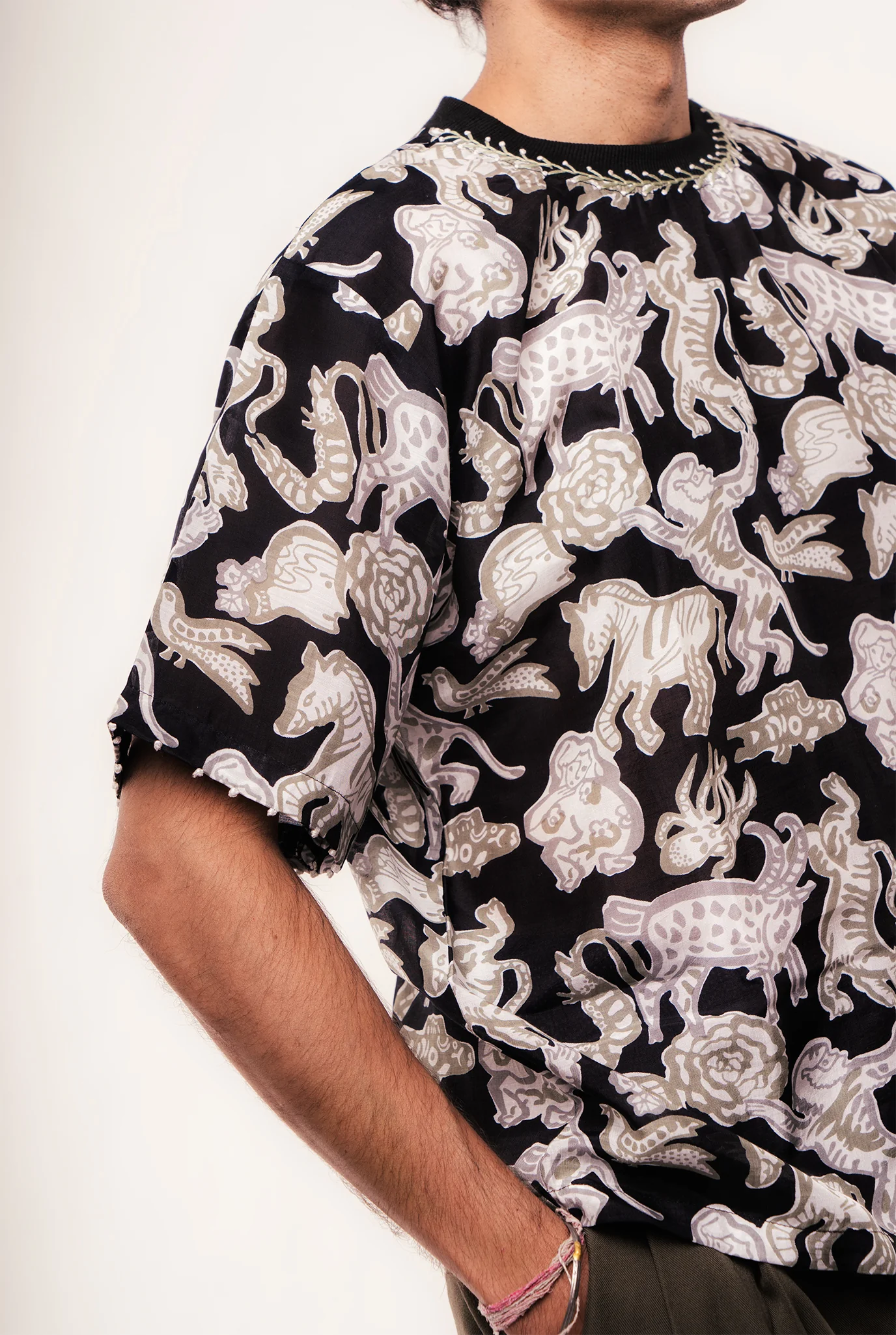 Ika Oversized Mens Tshirt - Image 3