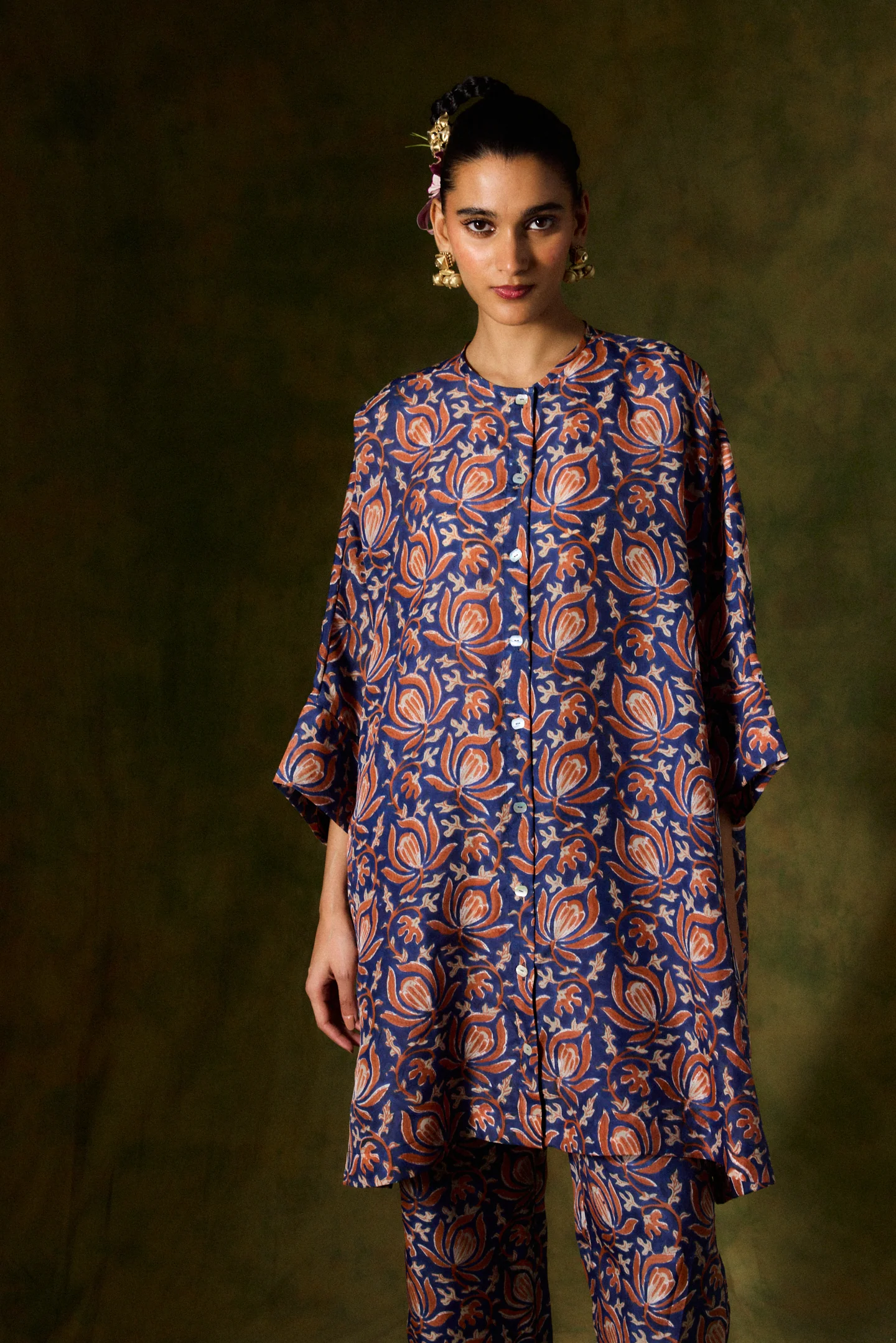 Inaaya Silk Kurta Set - Image 4