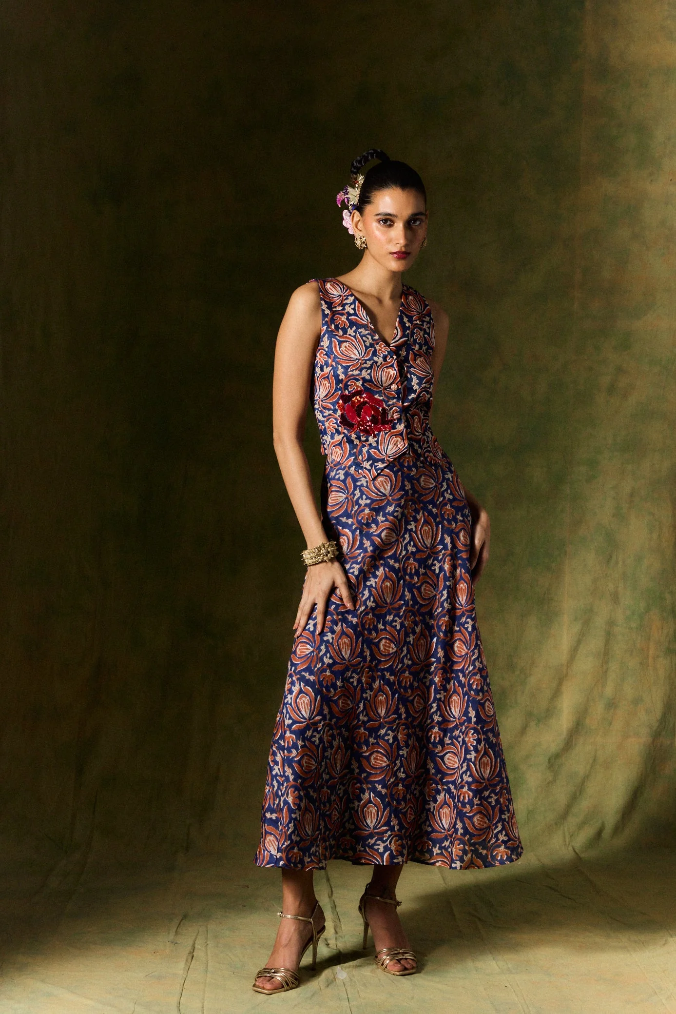 Inaaya Silk Skirt - Image 6