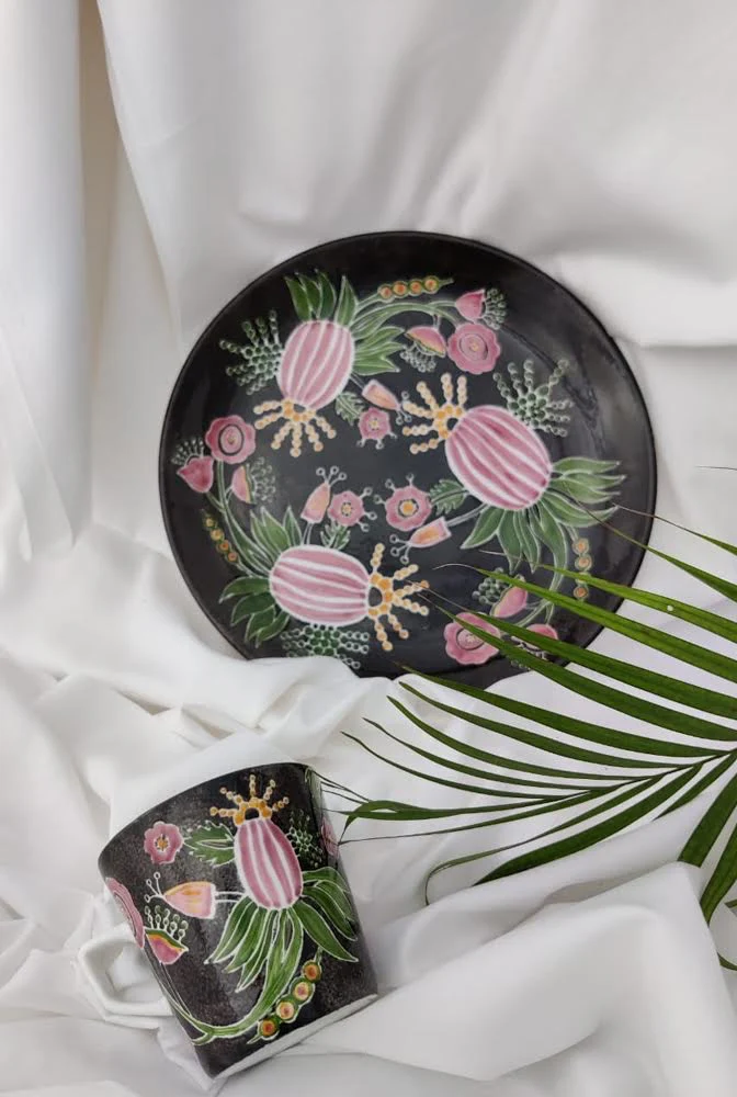 Jodi Hand Painted Pine Plate - Image 5