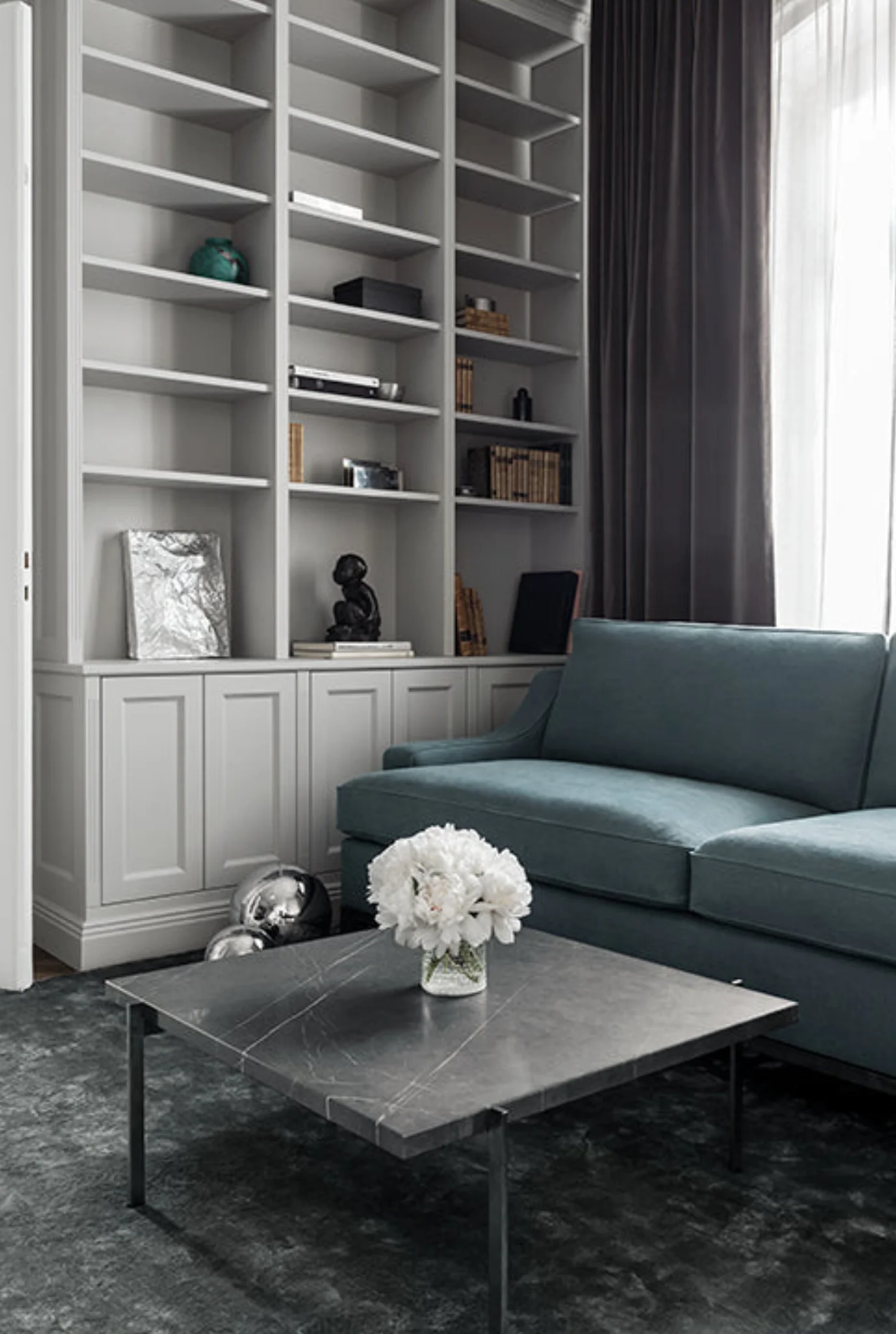 Luma Silk Rug / Charcoal - Image 3