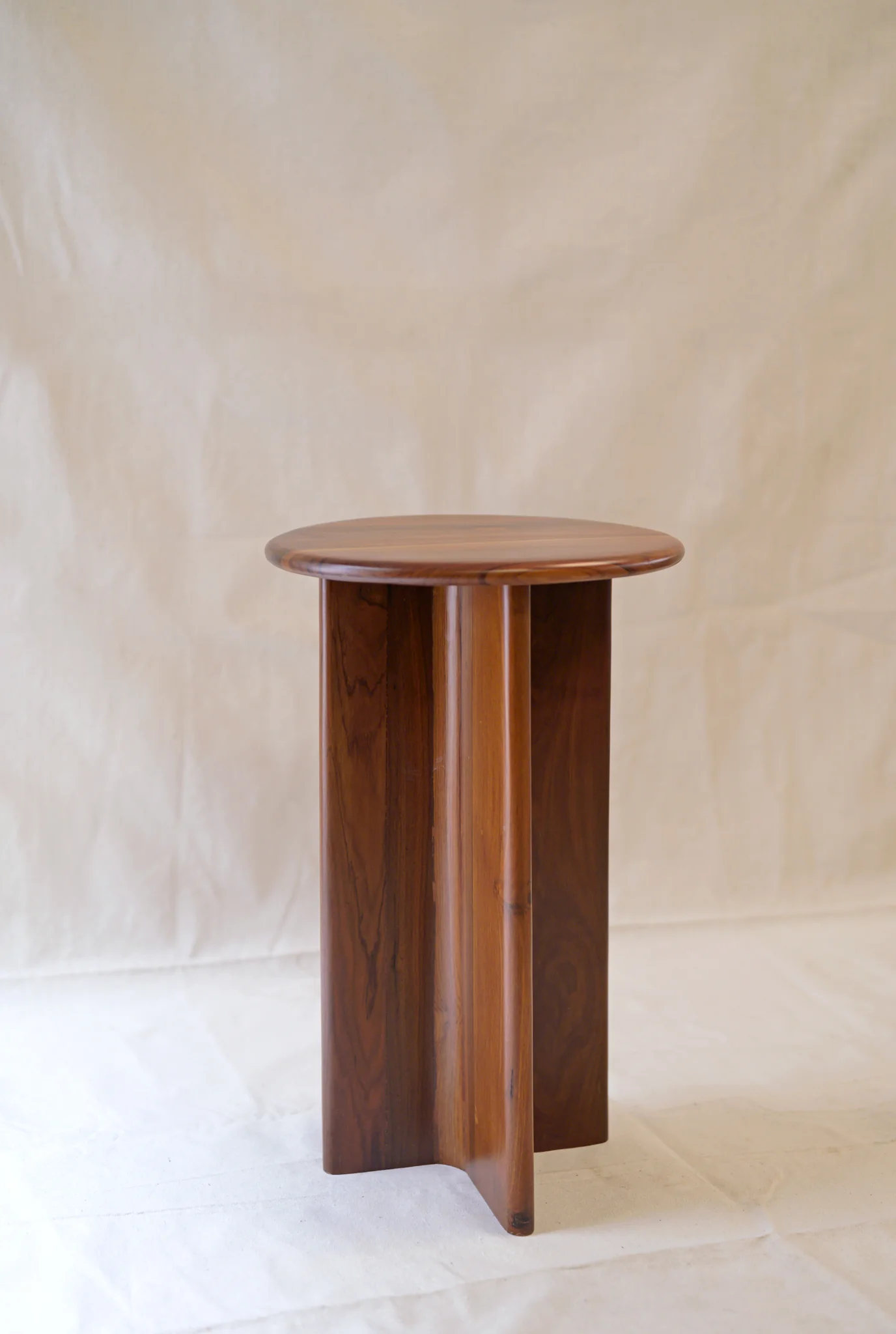 Nemo & Dory Side Tables (Set of 2) - Image 3