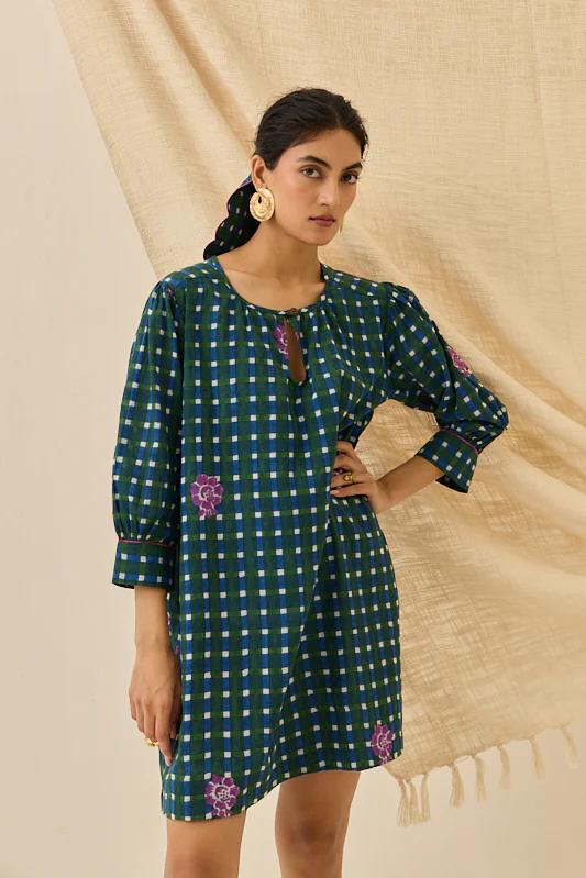 Pakhi Short Dress - Image 4
