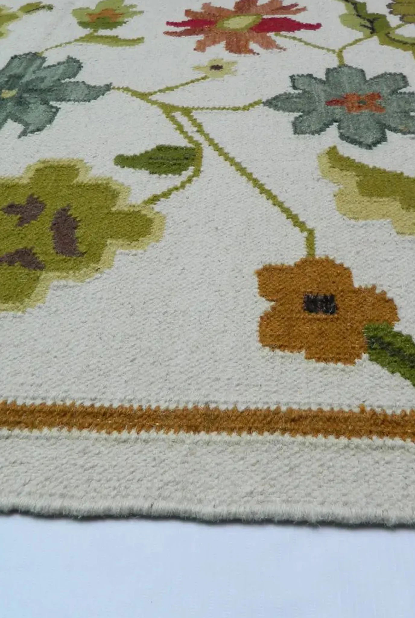 Wildflower Rug - Image 3