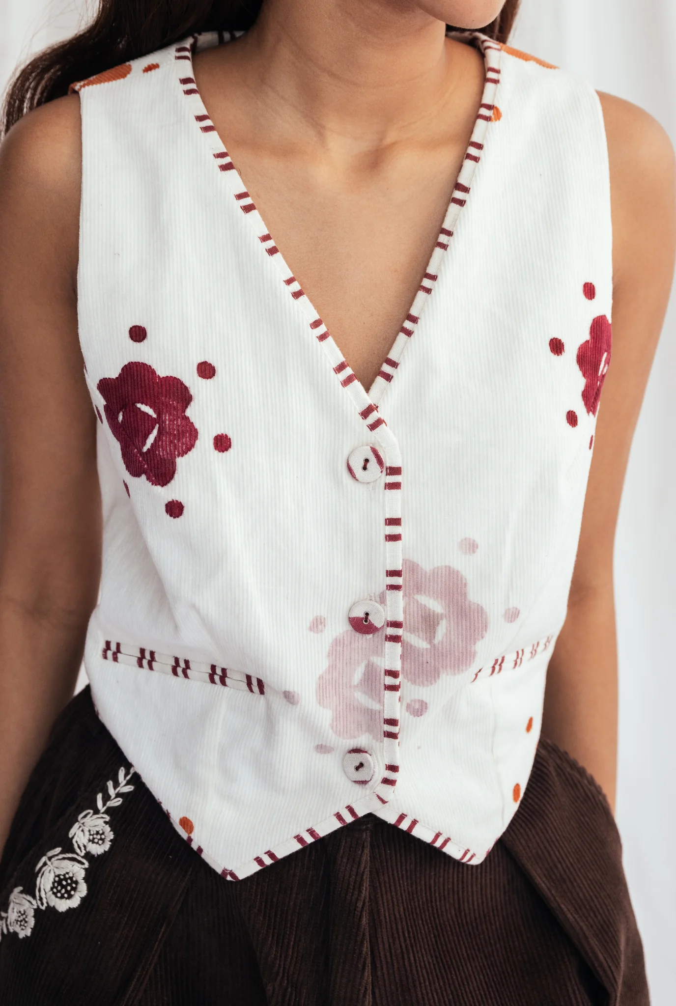 Thandai Corduroy Waistcoat - Image 3