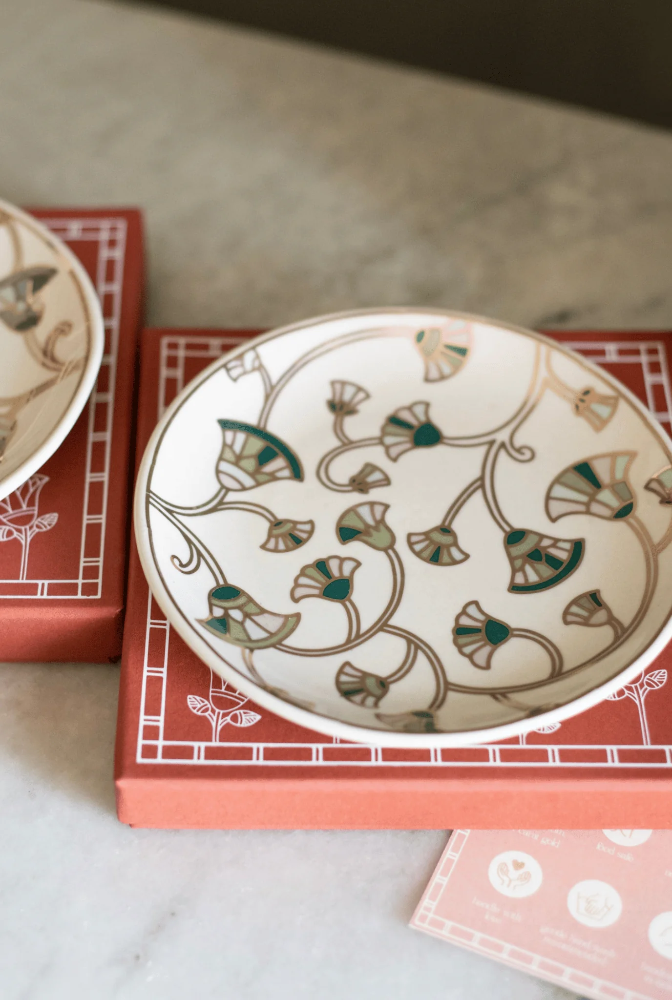The Green Egyptian Lotus Plate - Image 2