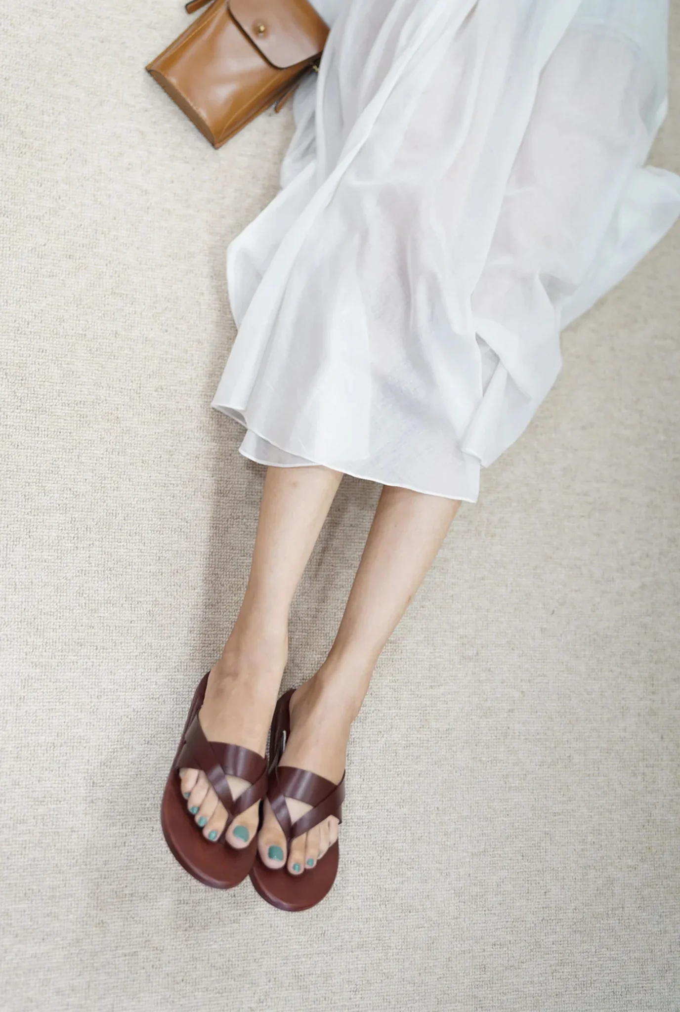 V-Strap chappals - Image 7