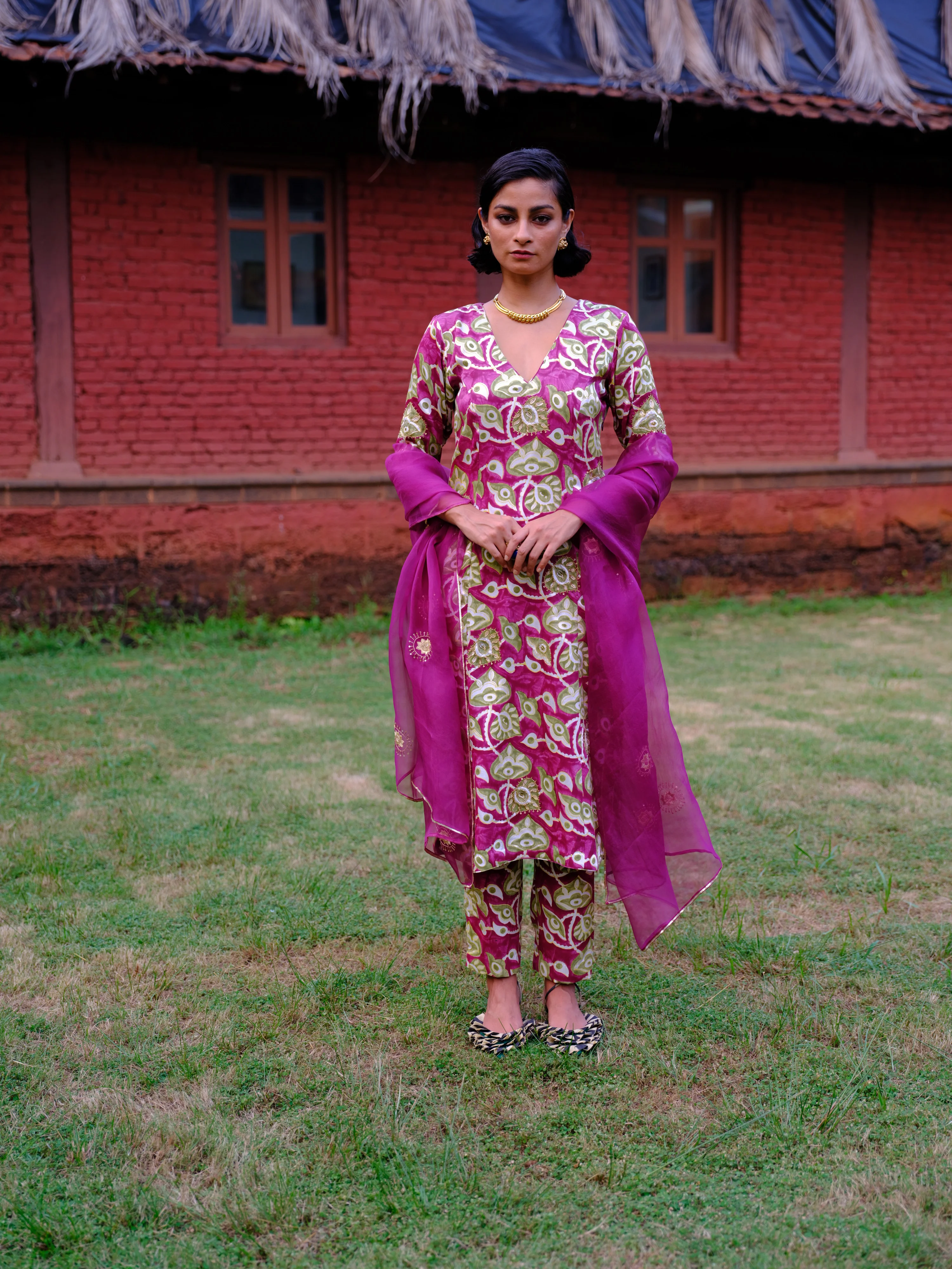 Velu Silk Kurta Set + Dupatta - Image 6